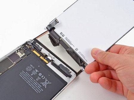 Sửa iPad 2 bị bể mực mặt kính cảm ứng bằng các bước sau