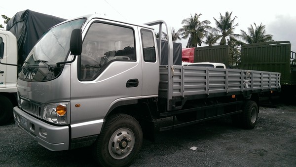 Xe tải JAC 8 tấn 9 tấn thùng dài 7m3, Giá bán xe tải JAC 8T 9T thùng lửng, mui bạt, mui kín giá rẻ