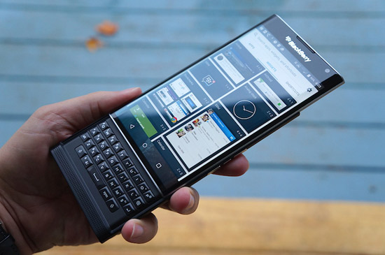 Chiếc smartphone BlackBerry Priv sở hữu một hiệu năng lí tưởng, tuy nhiên ứng dụng chạy mượt