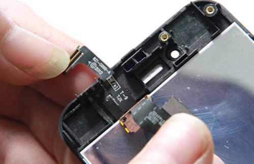 FoneCare chuyên thay cảm ứng iPhone 4S lấy ngay, chi phí rẻ, xịn tại Miền Nam