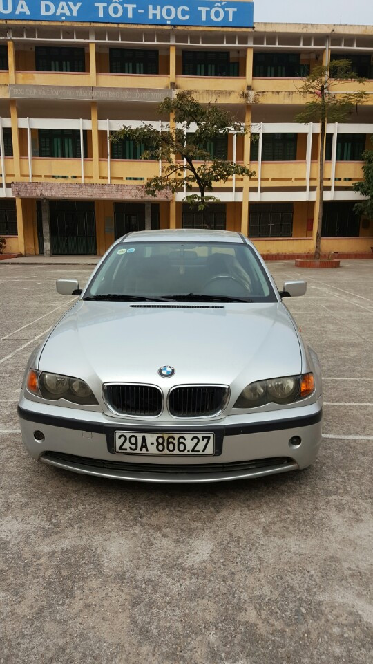Cần bán BMW 318i,đời 2003,219 triệu